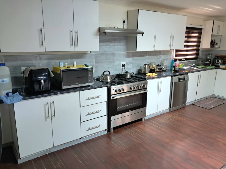 3 Bedroom Property for Sale in Bothaville Free State